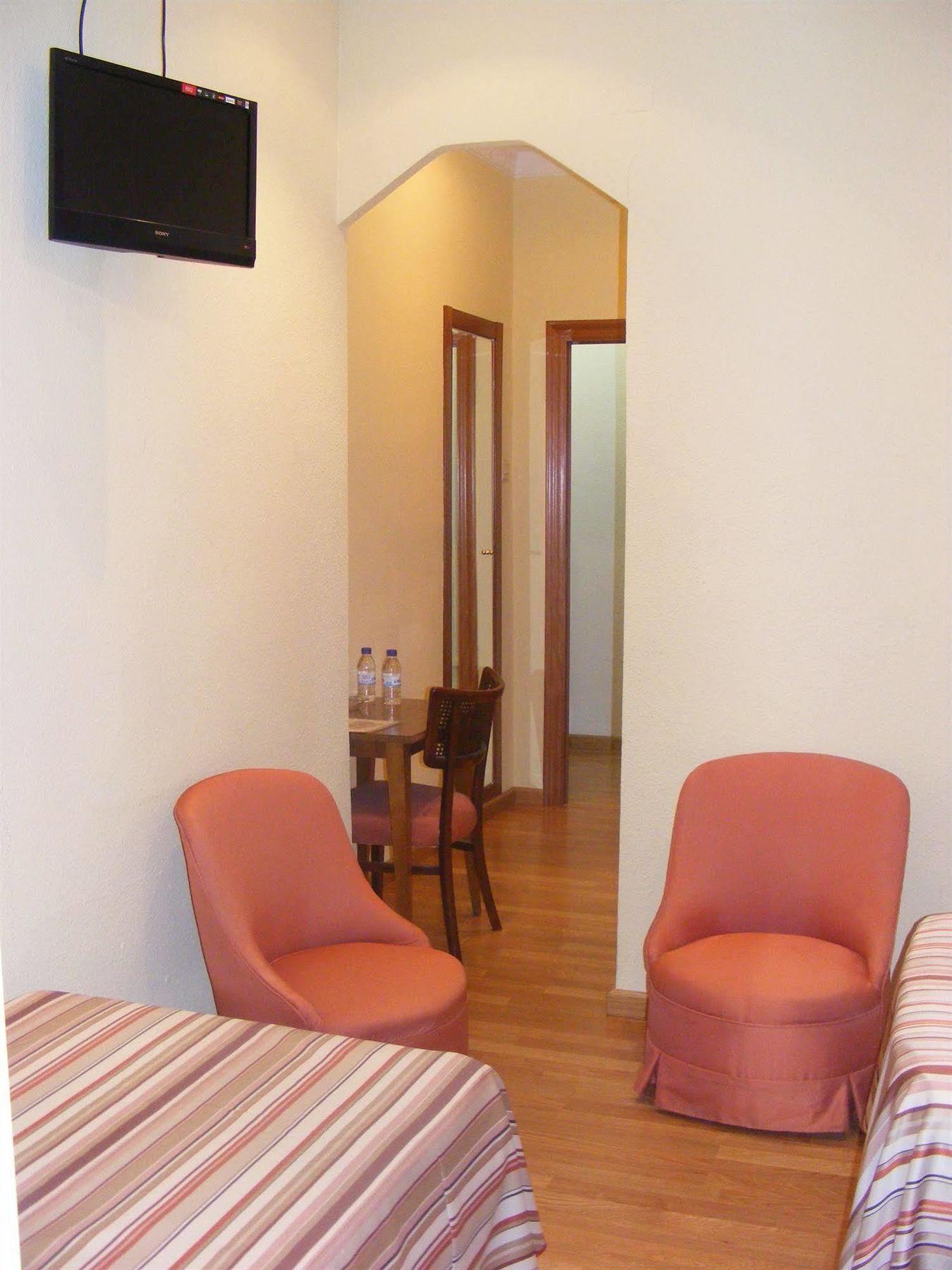 Hotel Alkazar Valencia Exterior foto